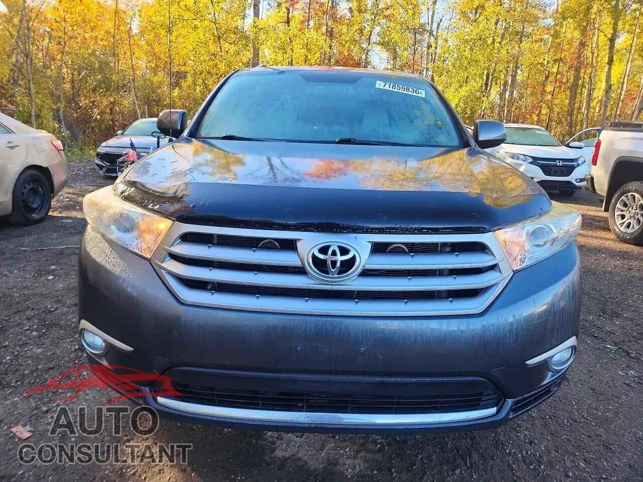 TOYOTA HIGHLANDER 2013 - 5TDZA3EH3DS043237