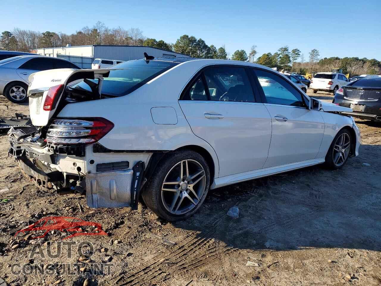MERCEDES-BENZ E-CLASS 2014 - WDDHF8JB5EB008421