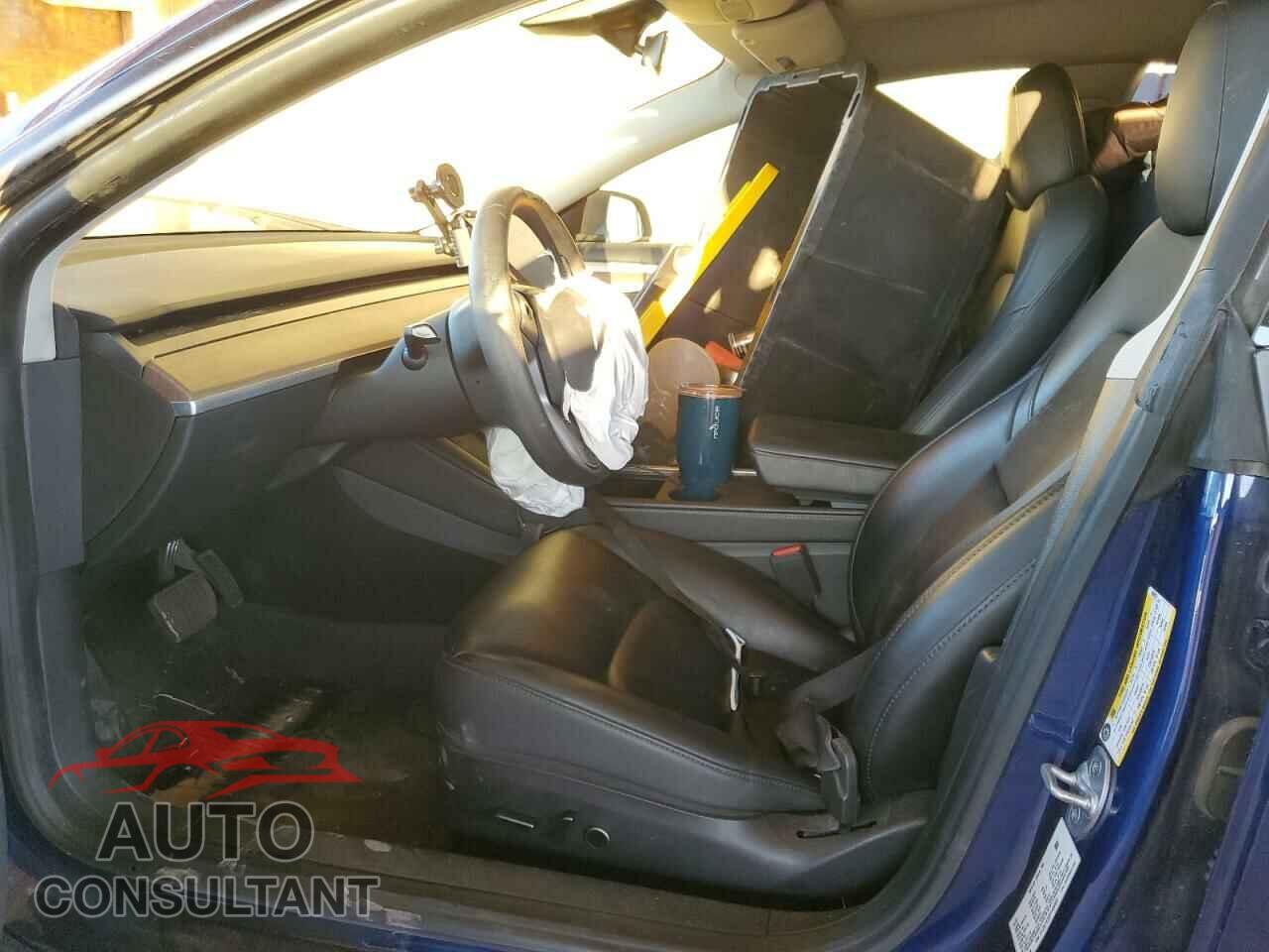 TESLA MODEL 3 2023 - 5YJ3E1EA2PF458933