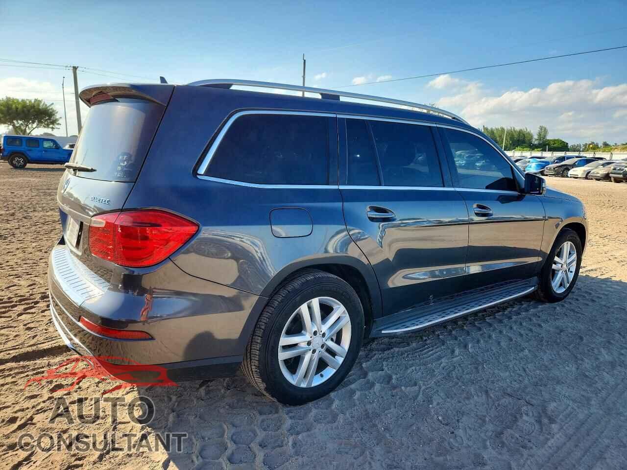 MERCEDES-BENZ GL-CLASS 2015 - 4JGDF2EE2FA459044