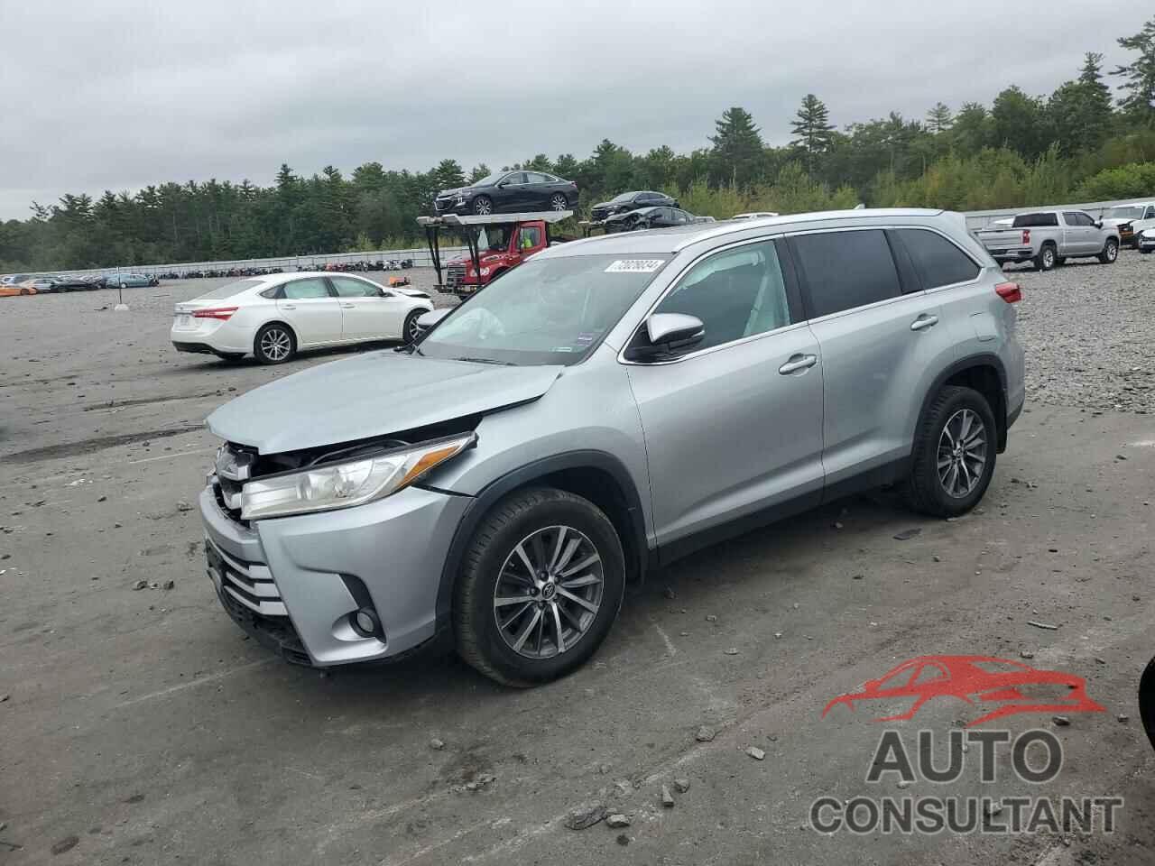 TOYOTA HIGHLANDER 2019 - 5TDJZRFH1KS719169