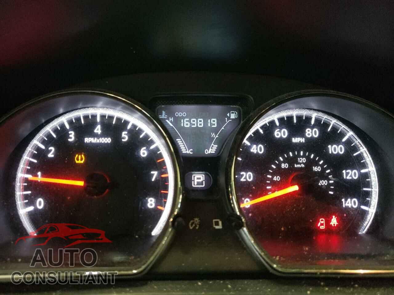 NISSAN VERSA 2017 - 3N1CN7AP3HL884875