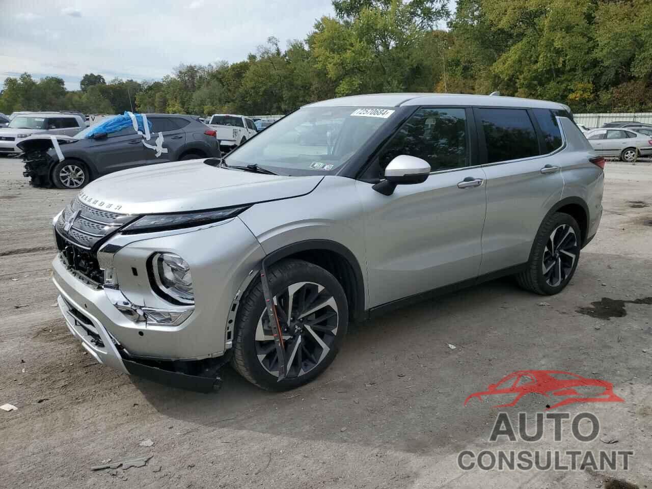 MITSUBISHI OUTLANDER 2022 - JA4J4UA88NZ067284