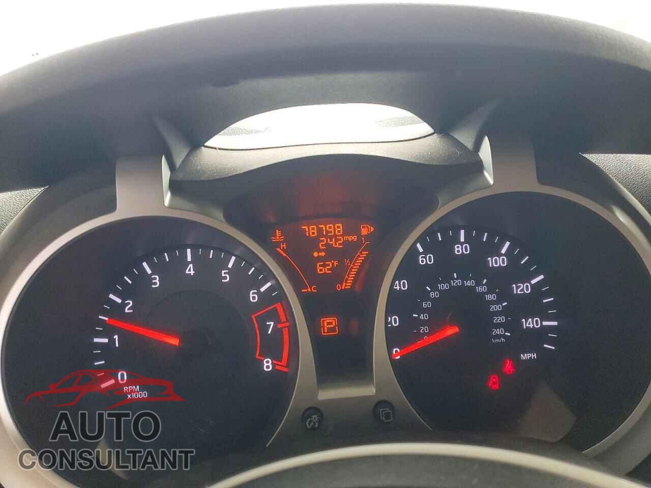 NISSAN JUKE 2014 - JN8AF5MR6ET356357