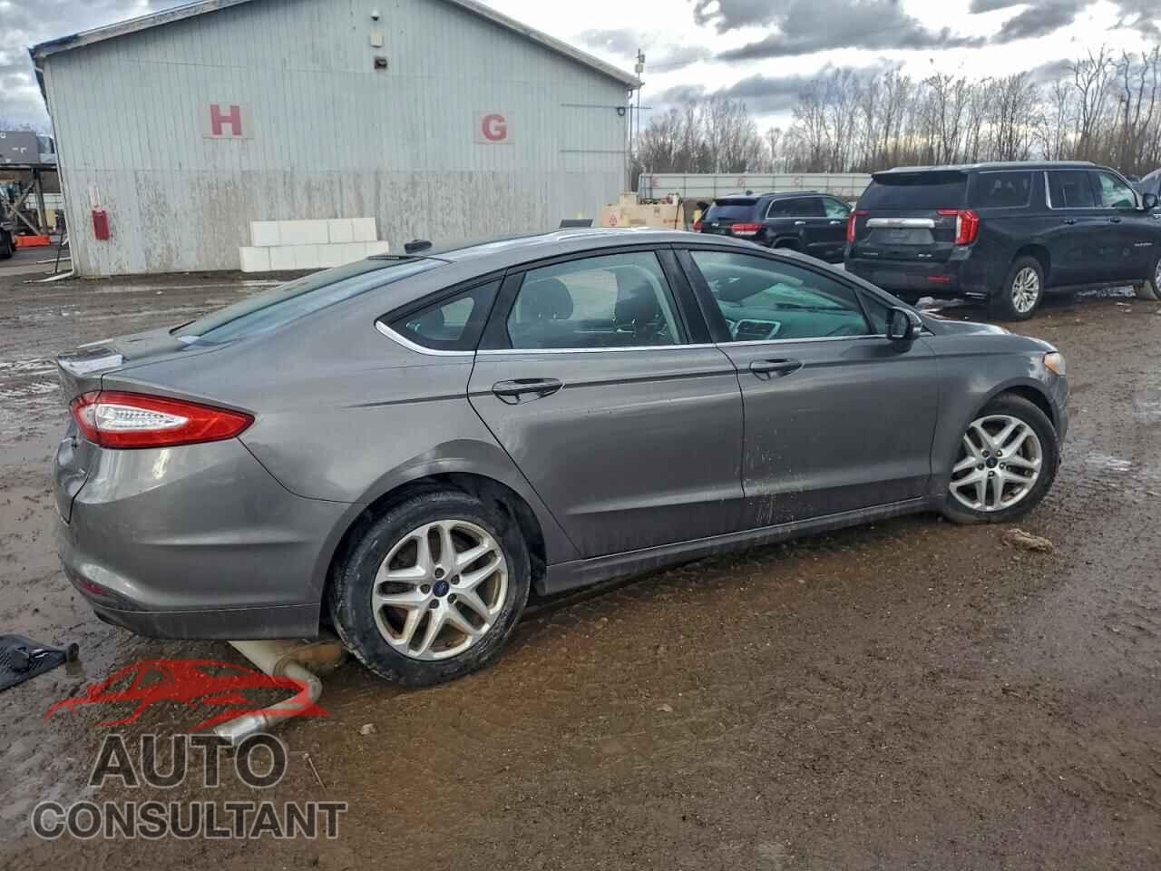 FORD FUSION 2014 - 1FA6P0H71E5384314