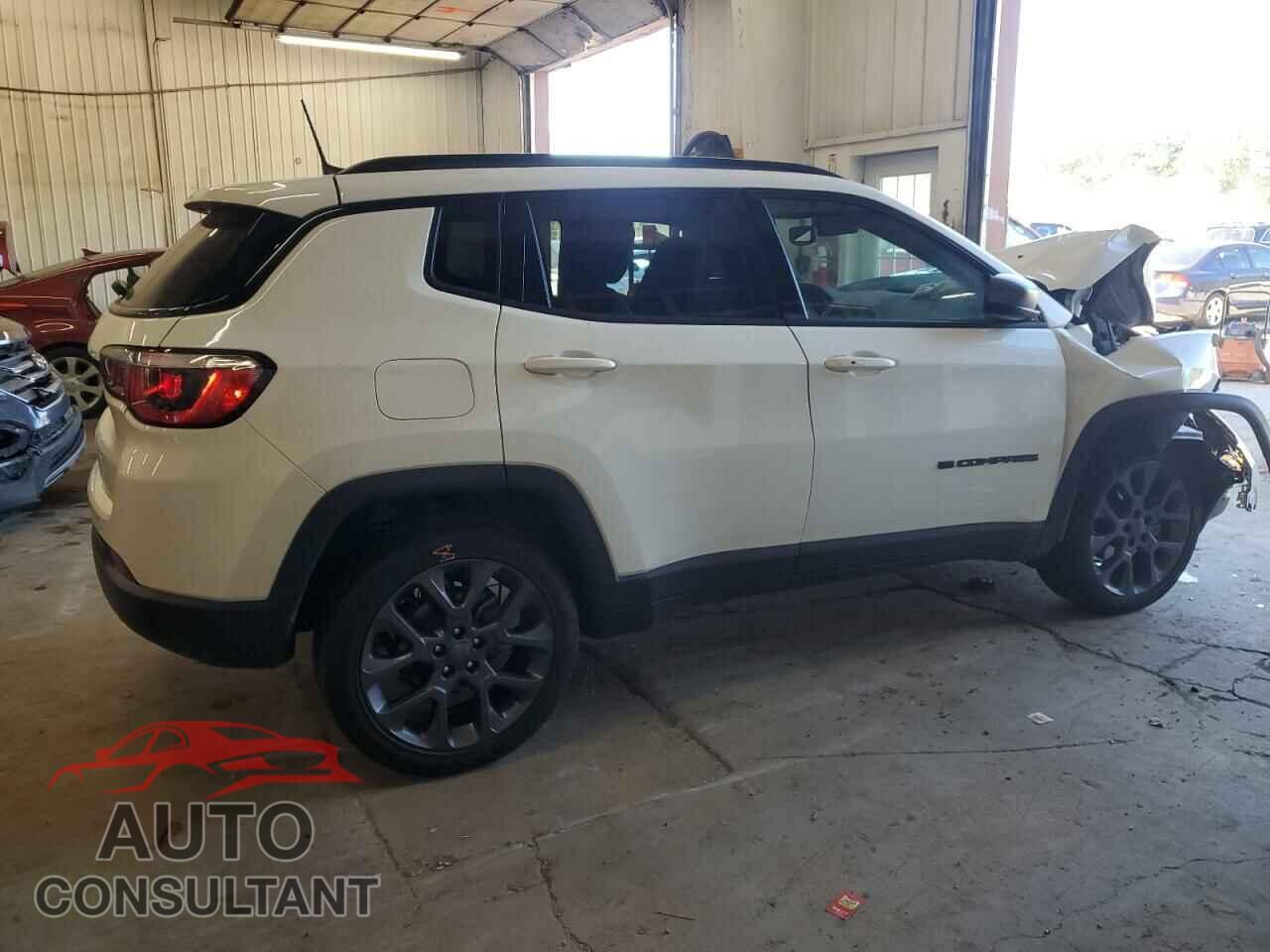 JEEP COMPASS 2021 - 3C4NJDEBXMT570276