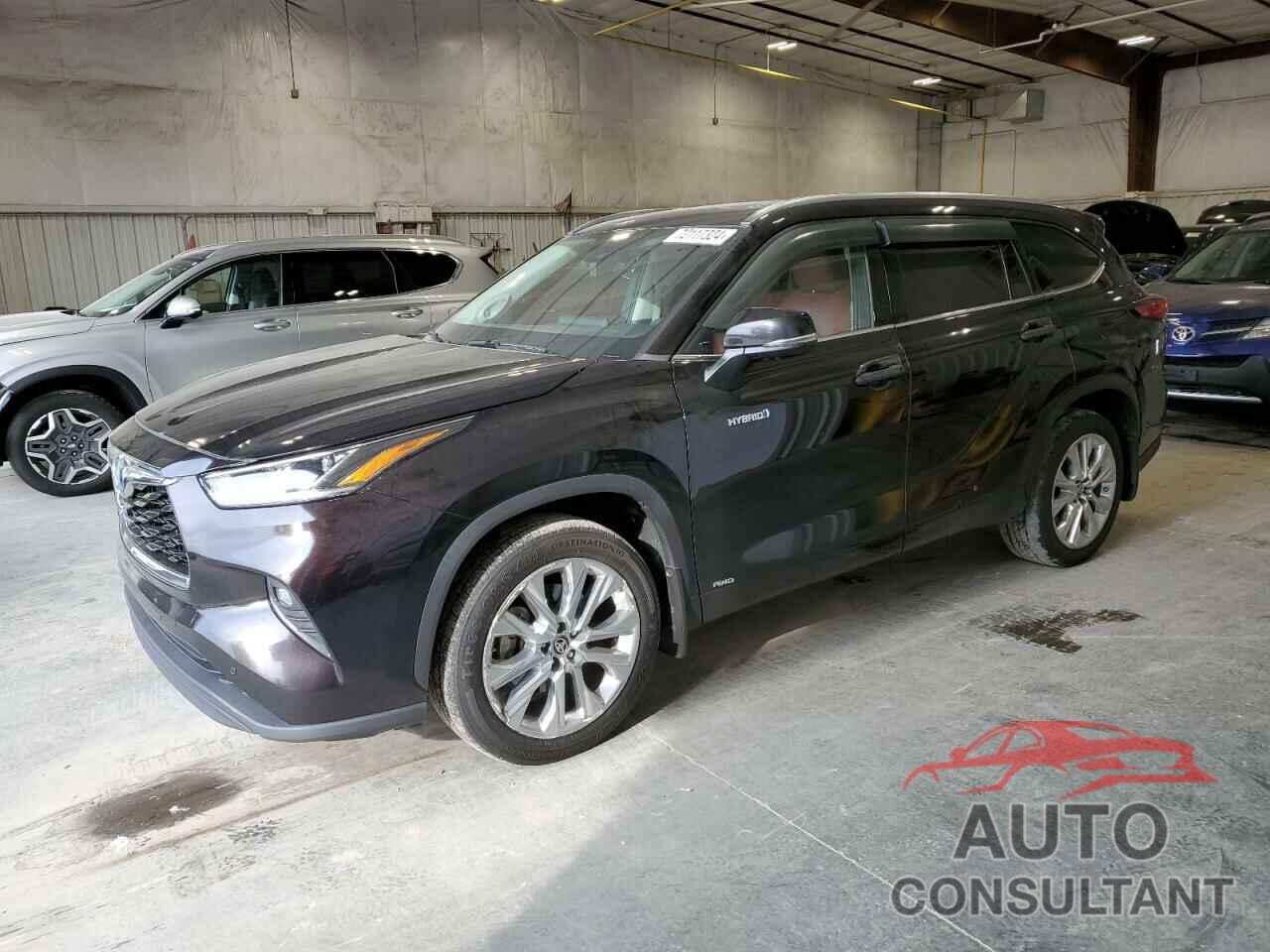 TOYOTA HIGHLANDER 2020 - 5TDXBRCHXLS014634