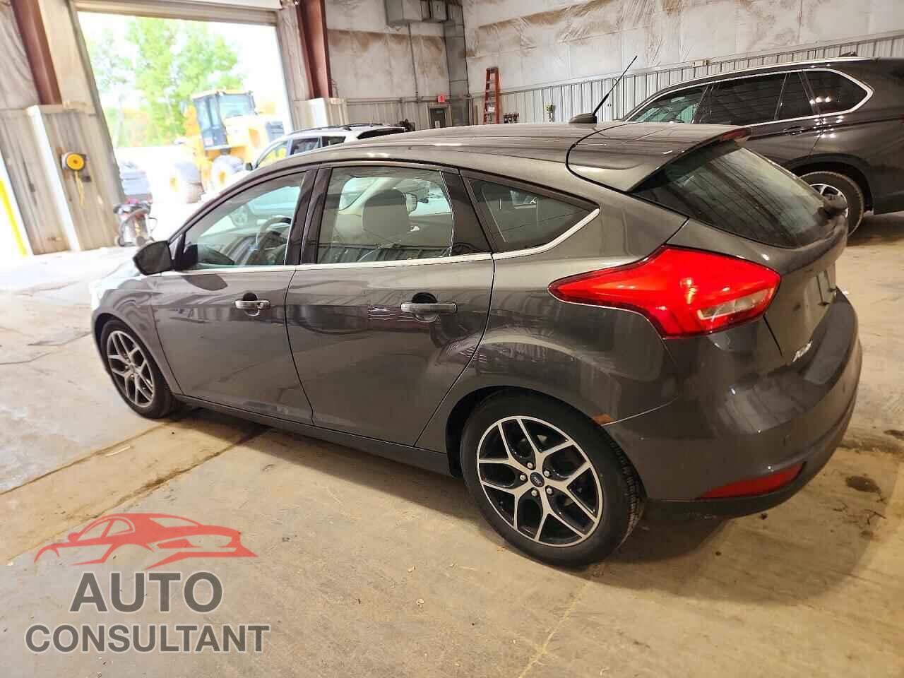 FORD FOCUS 2016 - 1FADP3N21GL242822