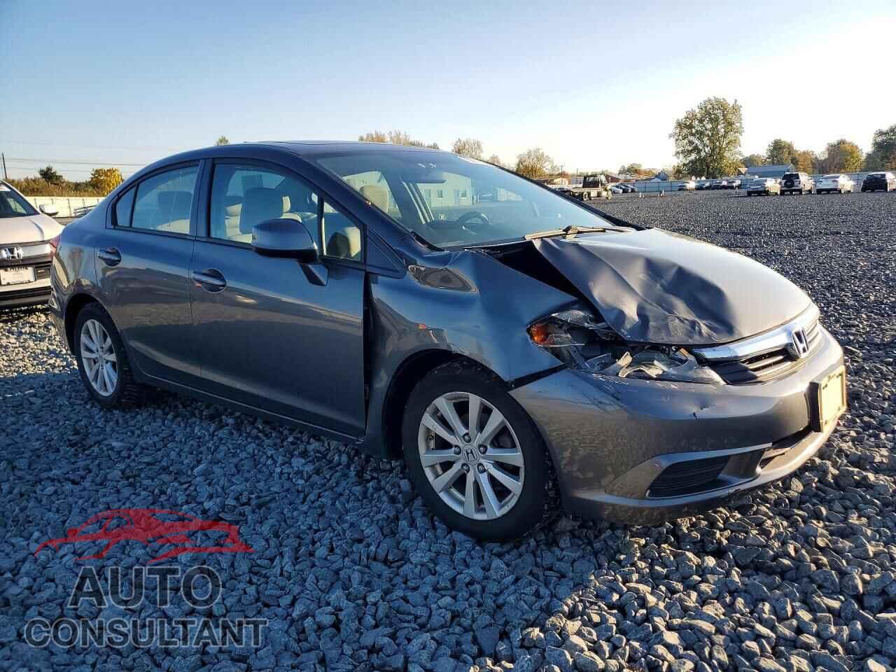 HONDA CIVIC 2012 - 2HGFB2F86CH529371