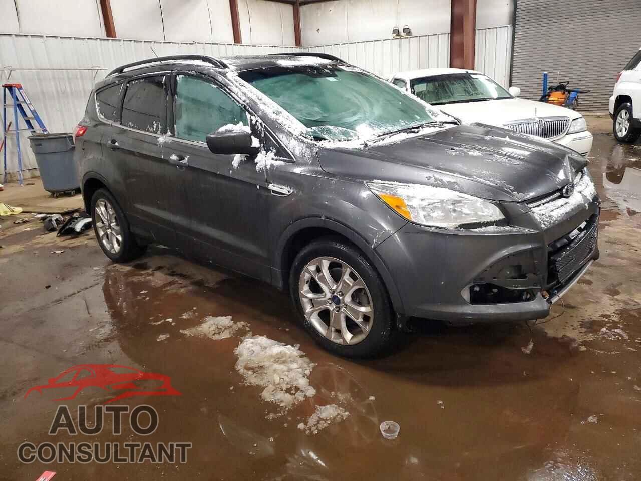 FORD ESCAPE 2015 - 1FMCU9G91FUB39352