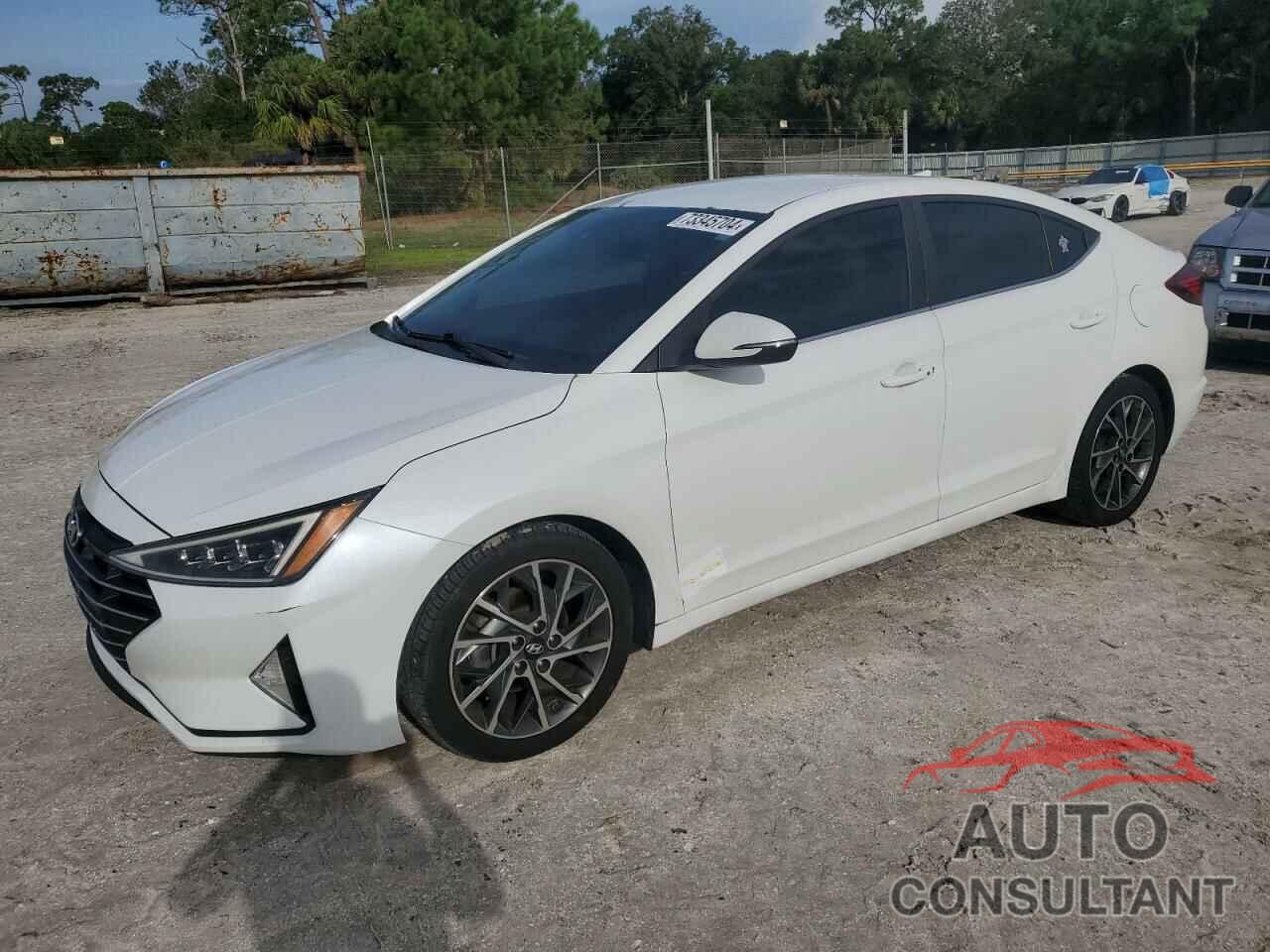 HYUNDAI ELANTRA 2019 - 5NPD84LFXKH451394