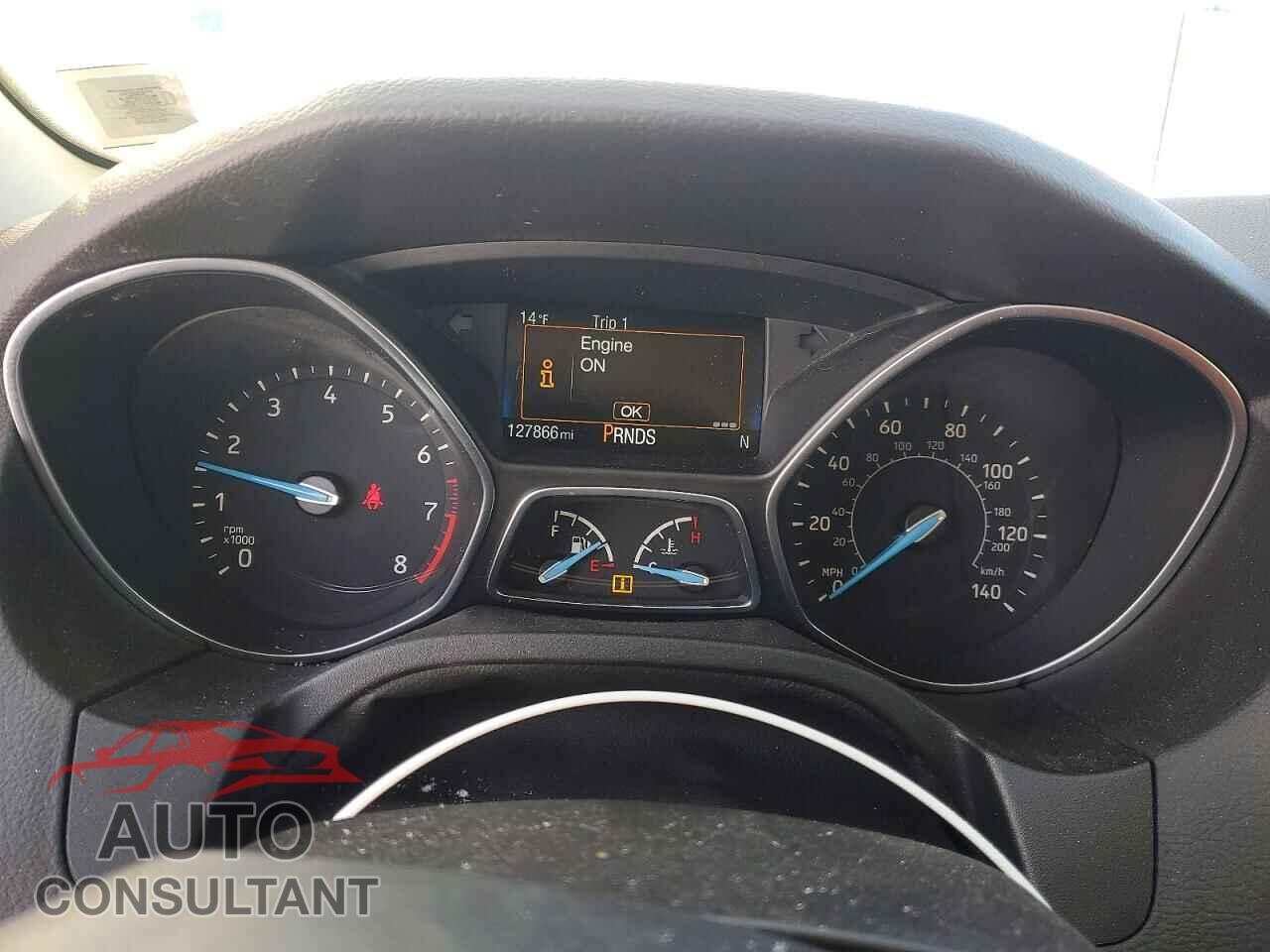 FORD FOCUS 2015 - 1FADP3K25FL319789