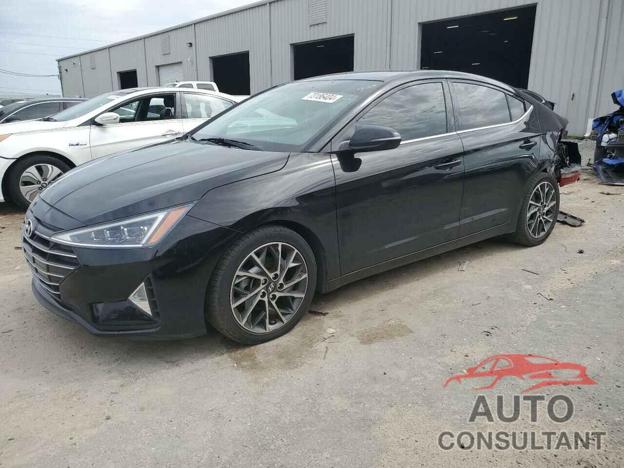 HYUNDAI ELANTRA 2019 - 5NPD84LF1KH462932