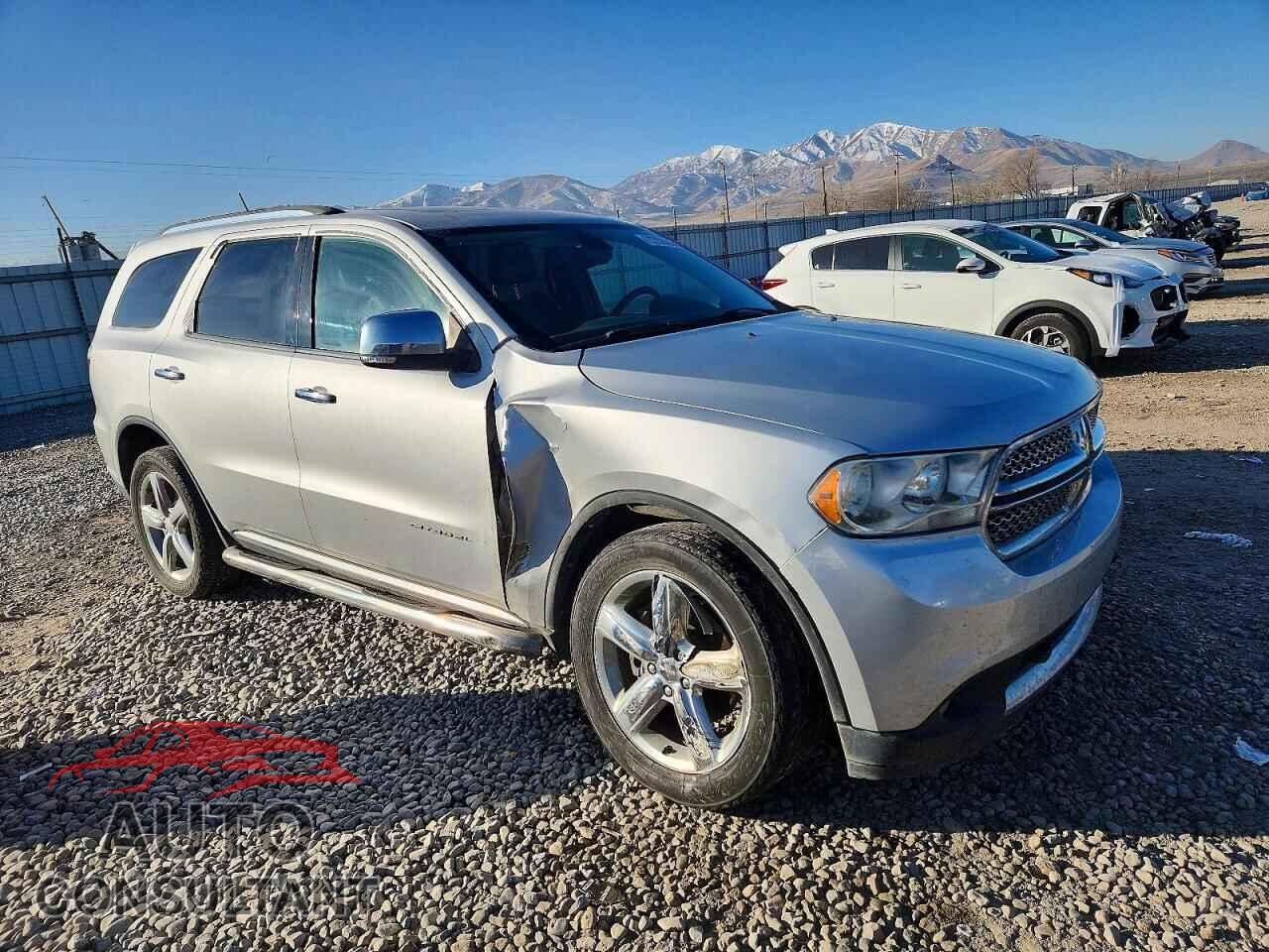 DODGE DURANGO 2013 - 1C4RDJEG4DC556968