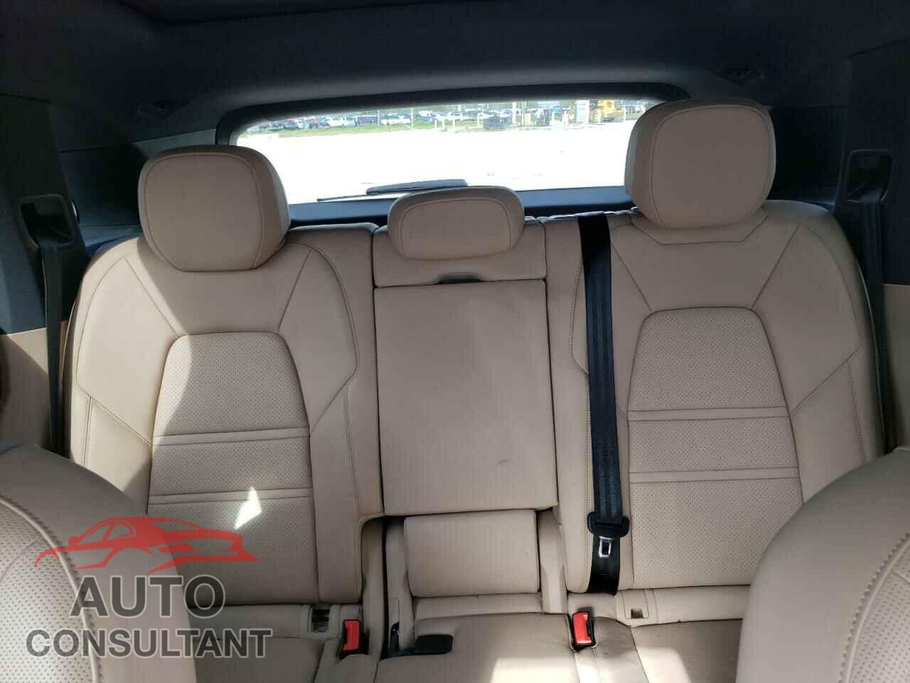 PORSCHE CAYENNE 2021 - WP1AB2AY8MDA27555