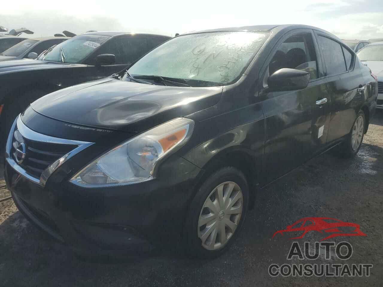 NISSAN VERSA 2017 - 3N1CN7AP7HL853953