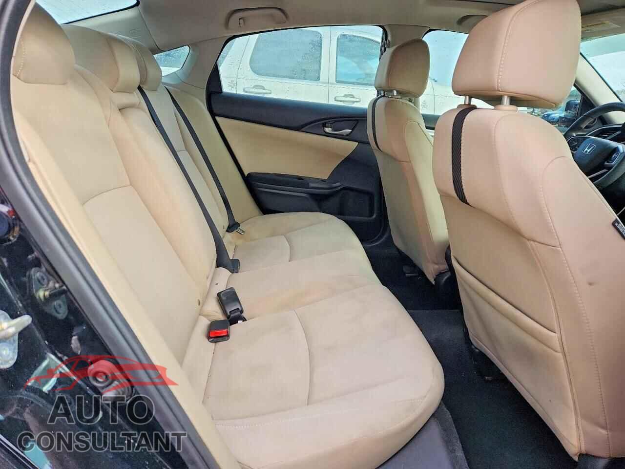 HONDA CIVIC 2017 - 19XFC2F78HE010196