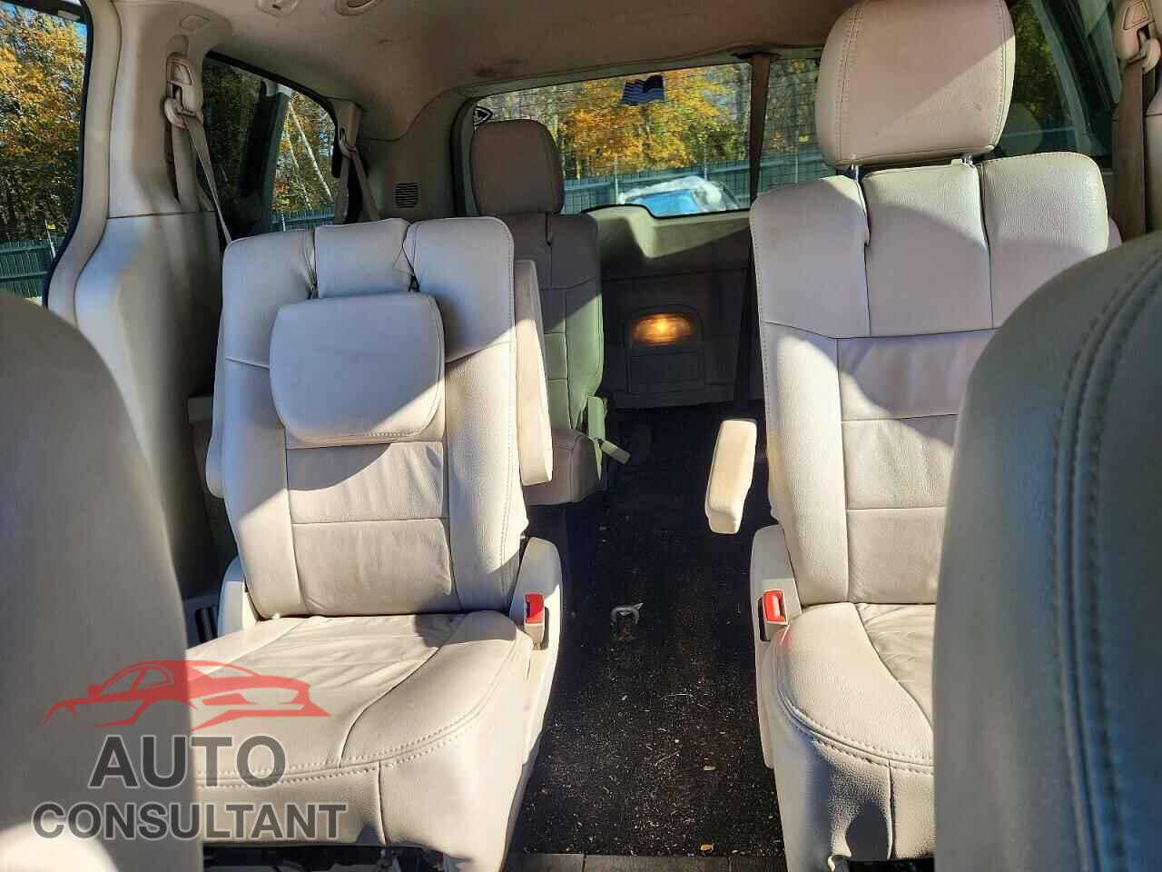 DODGE CARAVAN 2011 - 2D4RN5DG8BR763859