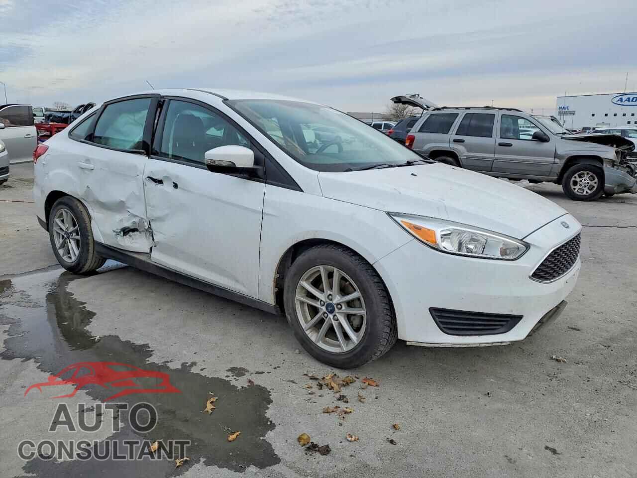FORD FOCUS 2017 - 1FADP3F27HL251069