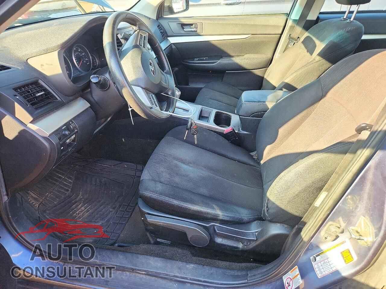 SUBARU OUTBACK 2013 - 4S4BRCAC6D3213401