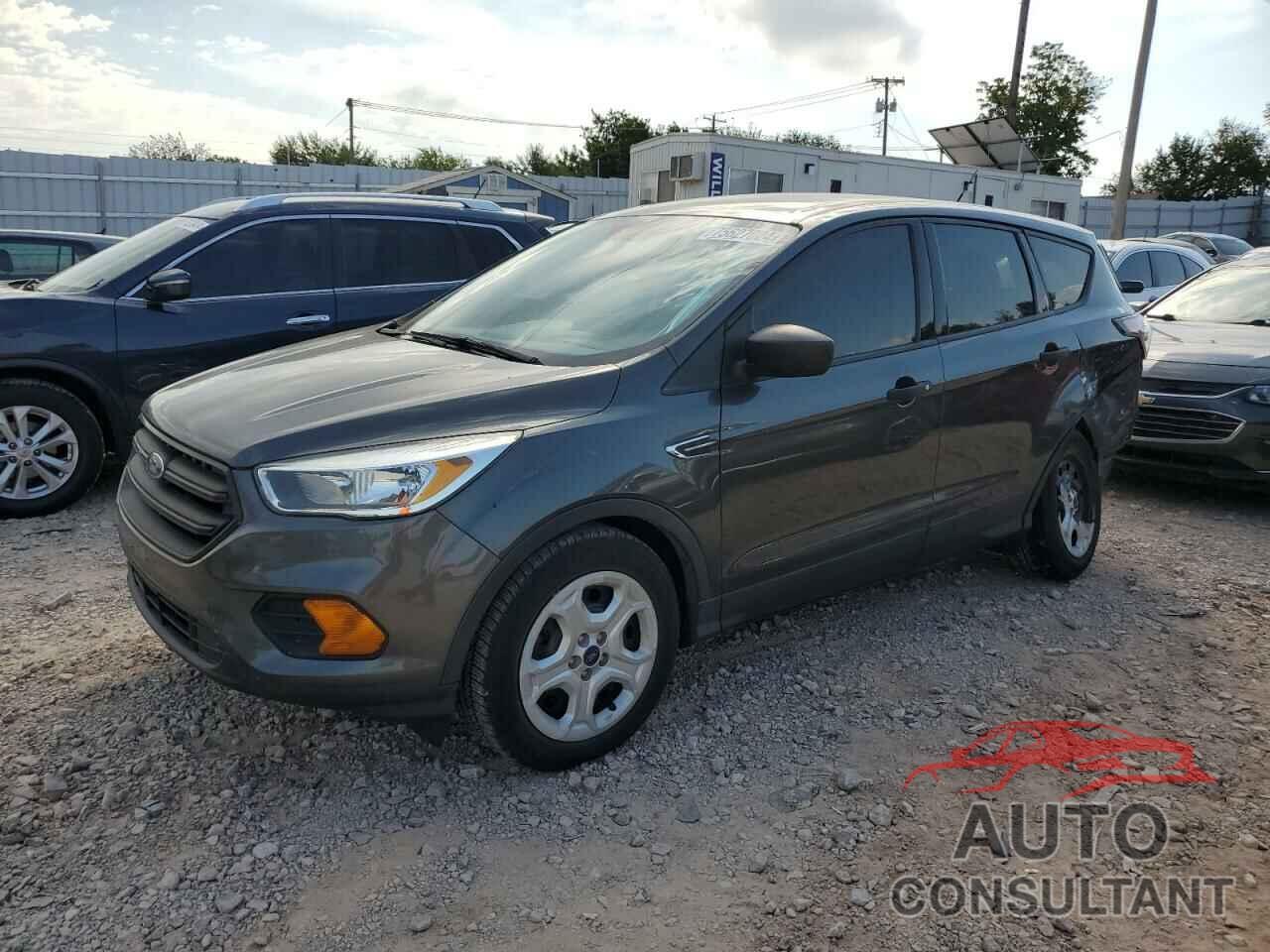FORD ESCAPE 2017 - 1FMCU0F70HUB21455