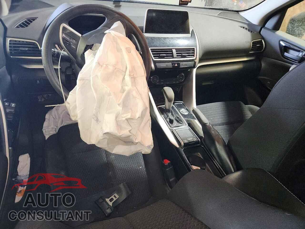 MITSUBISHI ECLIPSE 2019 - JA4AT4AA7KZ002332