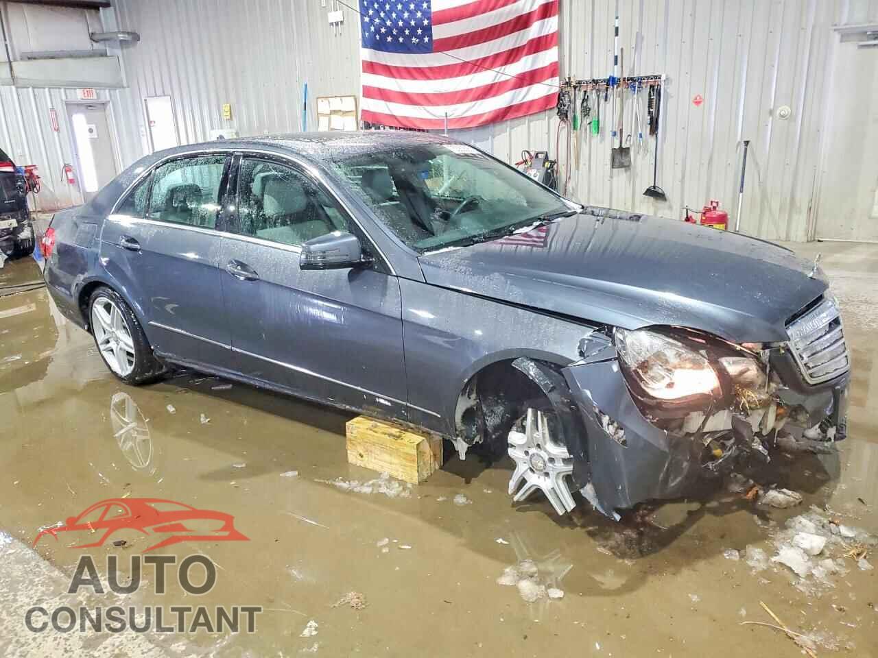 MERCEDES-BENZ E-CLASS 2013 - WDDHF8JB0DA735227