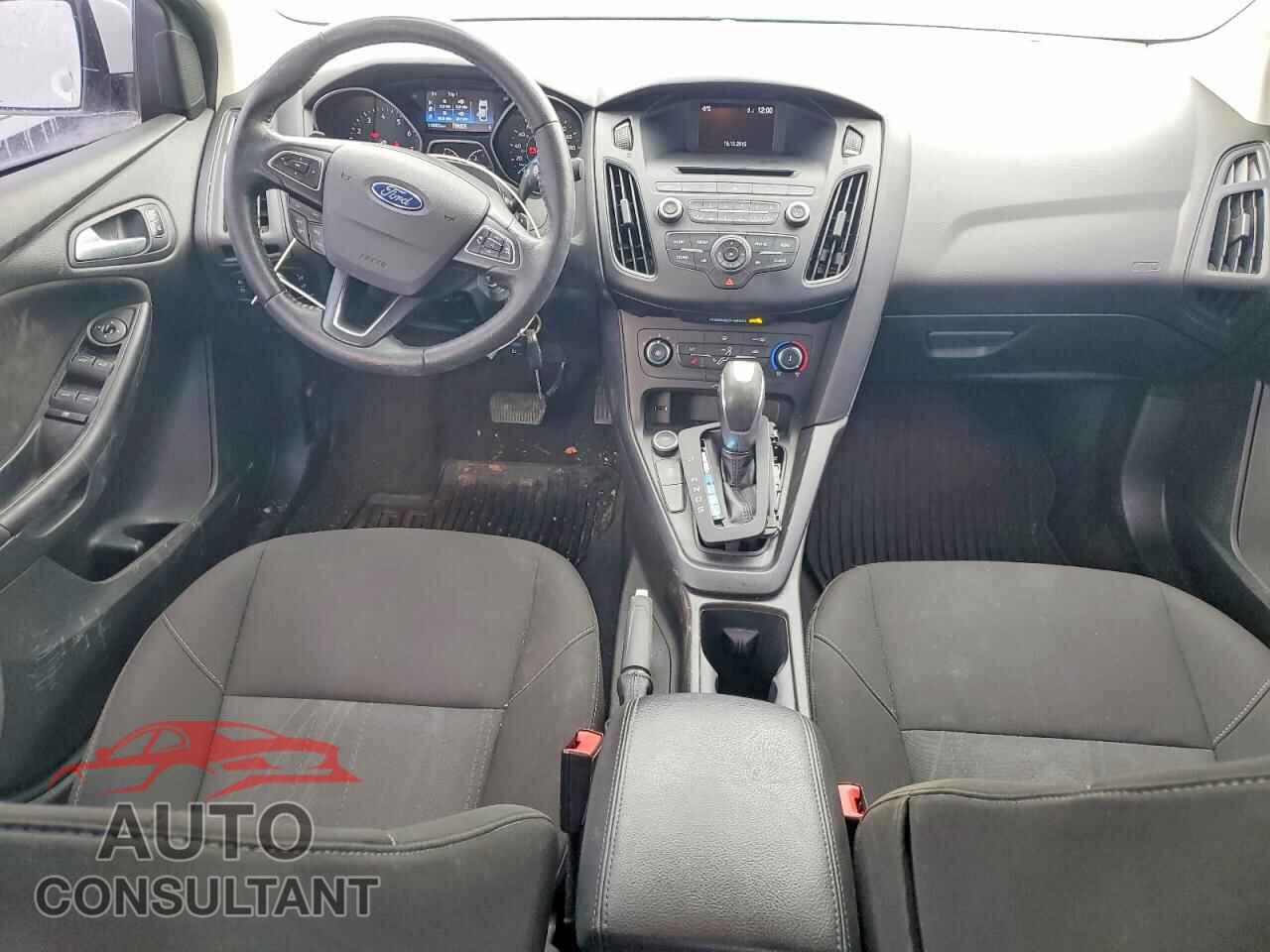 FORD FOCUS 2016 - 1FADP3F27GL272969