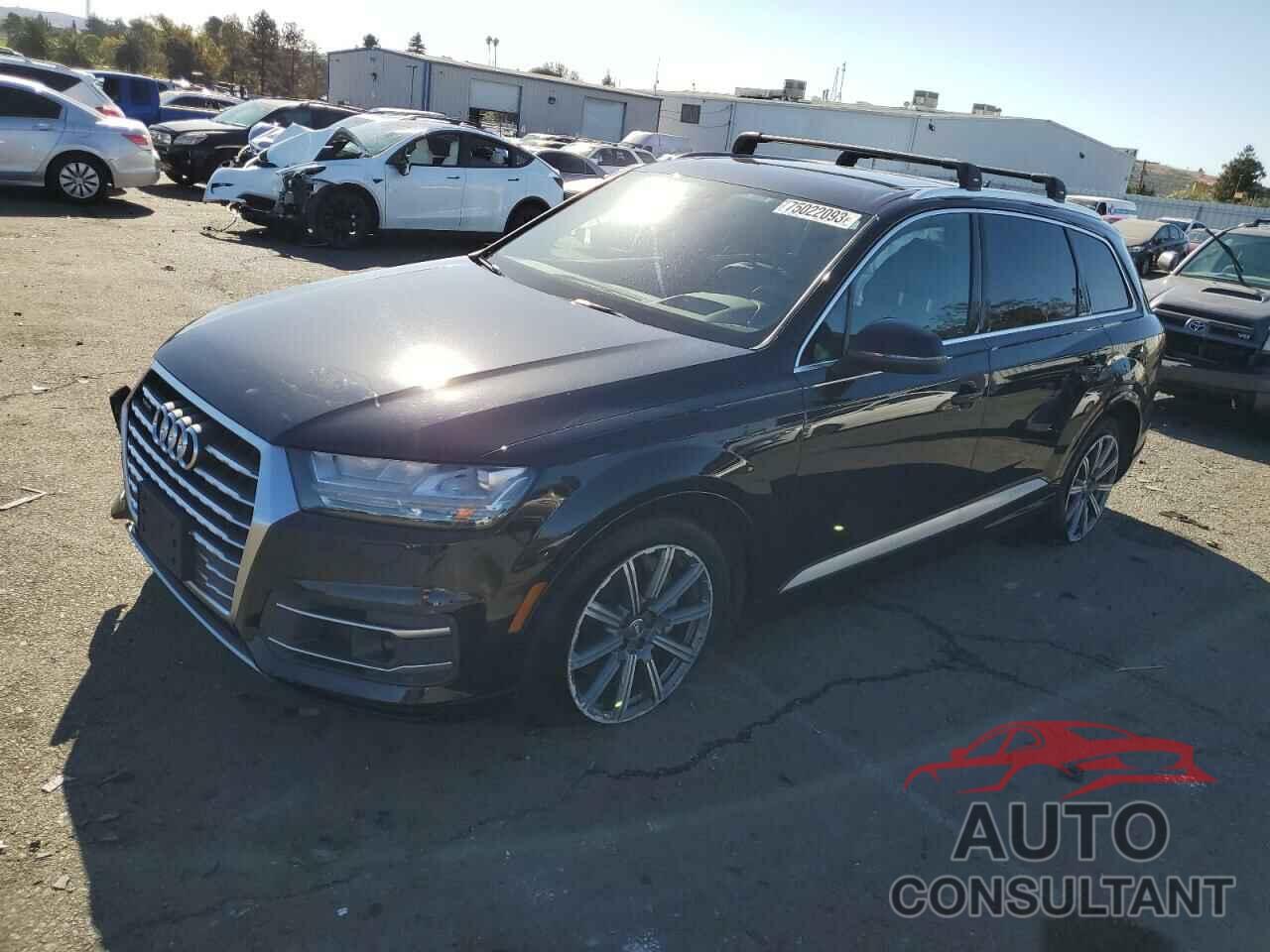 AUDI Q7 2017 - WA1VAAF77HD059039