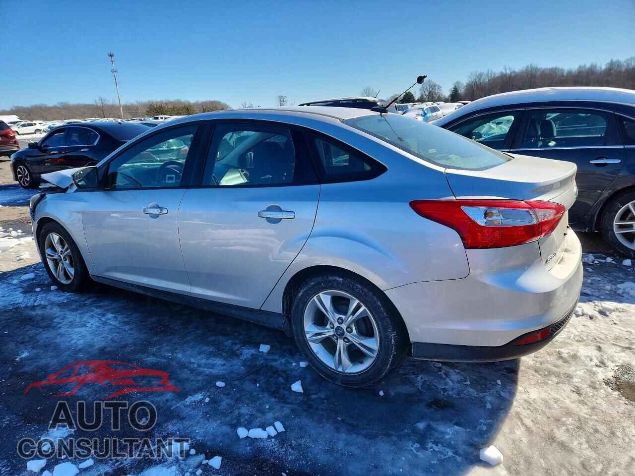 FORD FOCUS 2014 - 1FADP3F22EL242212