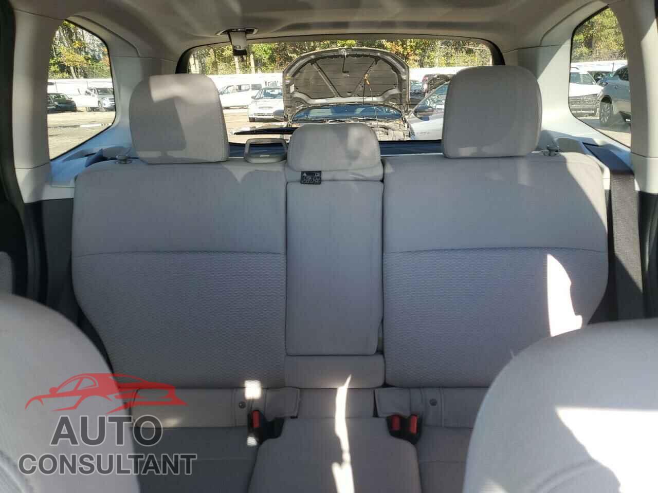 SUBARU FORESTER 2017 - JF2SJAGC2HH472534