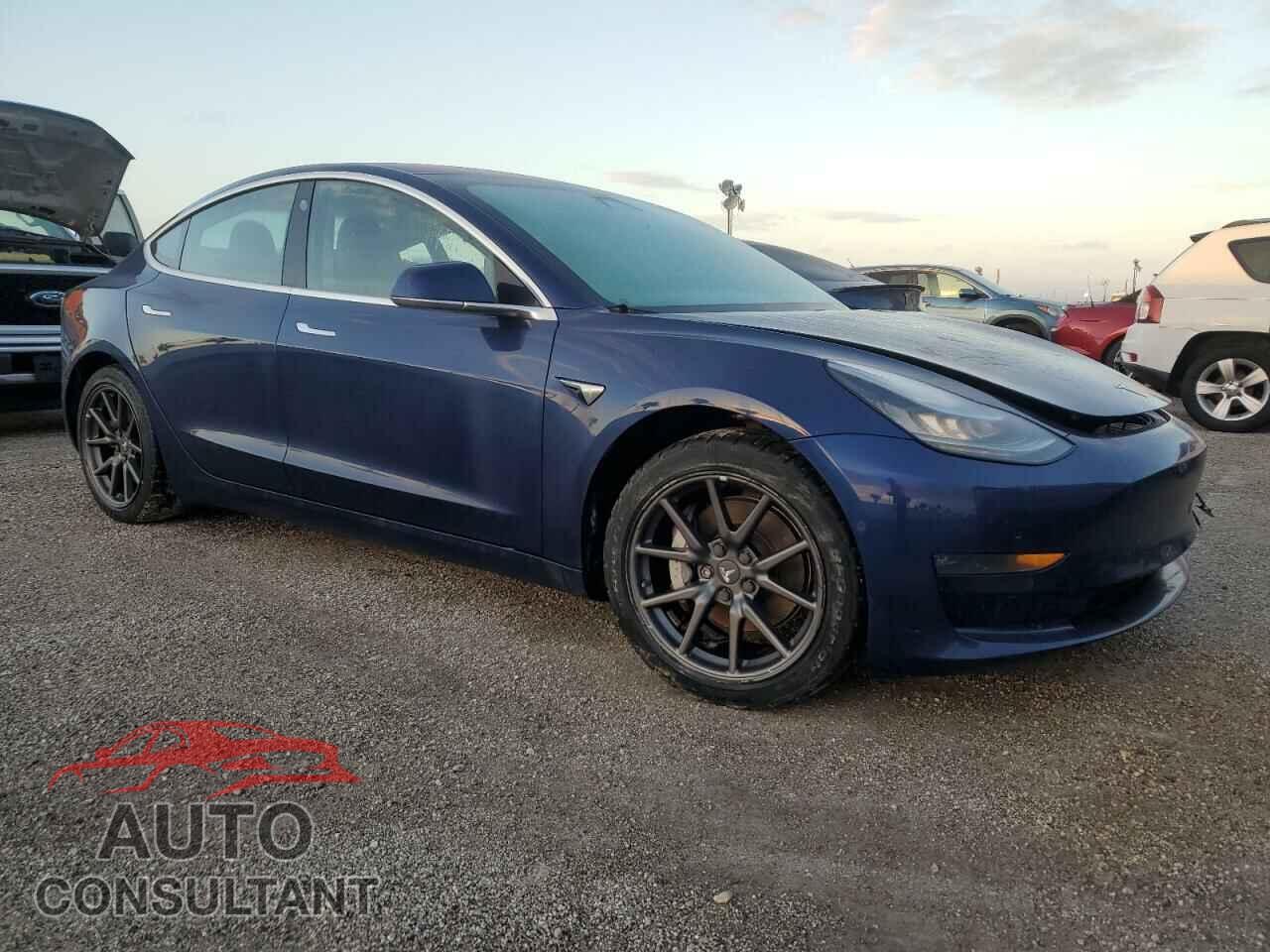 TESLA MODEL 3 2018 - 5YJ3E1EA6JF043587