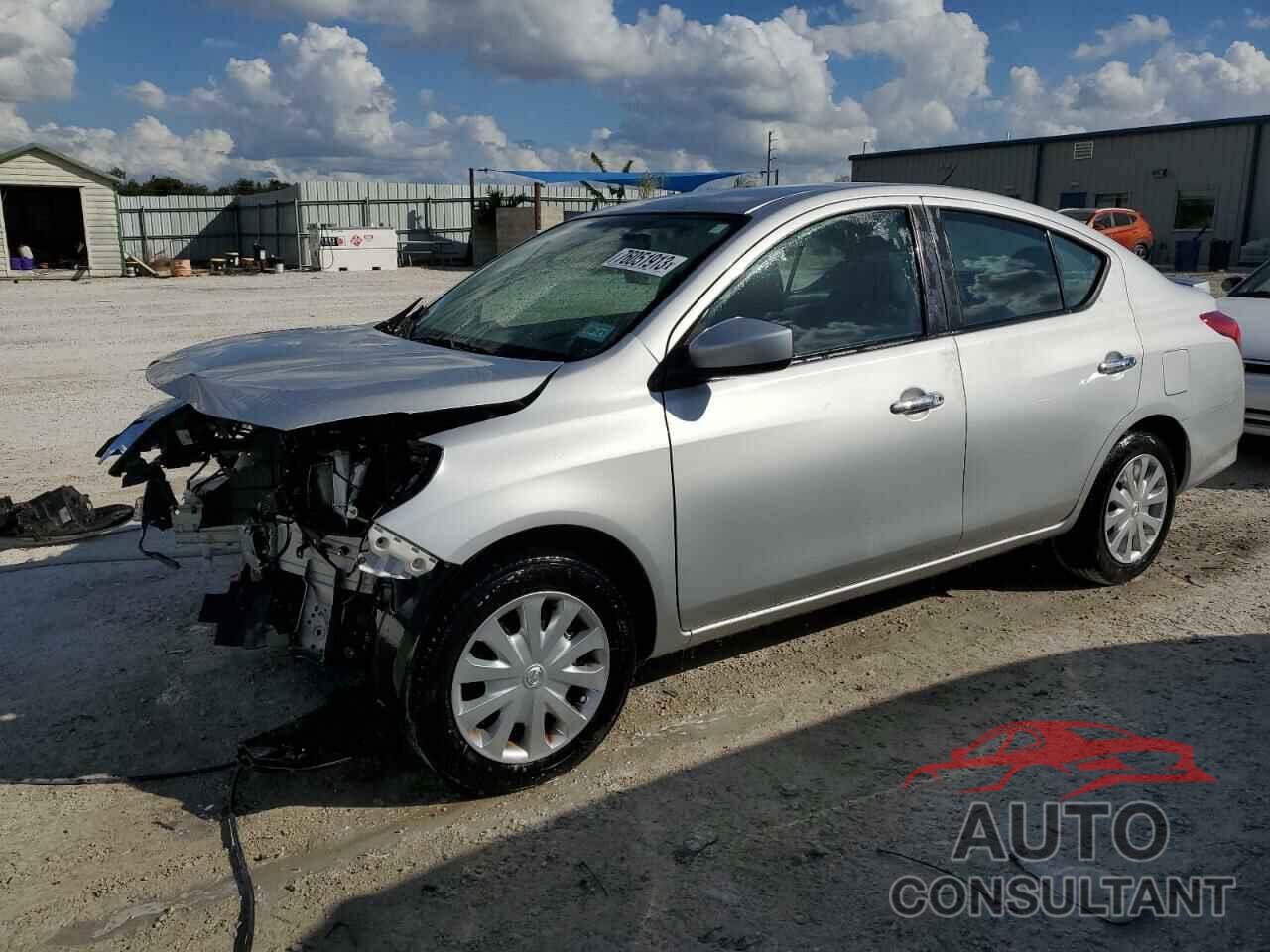 NISSAN VERSA 2019 - 3N1CN7AP0KL877910