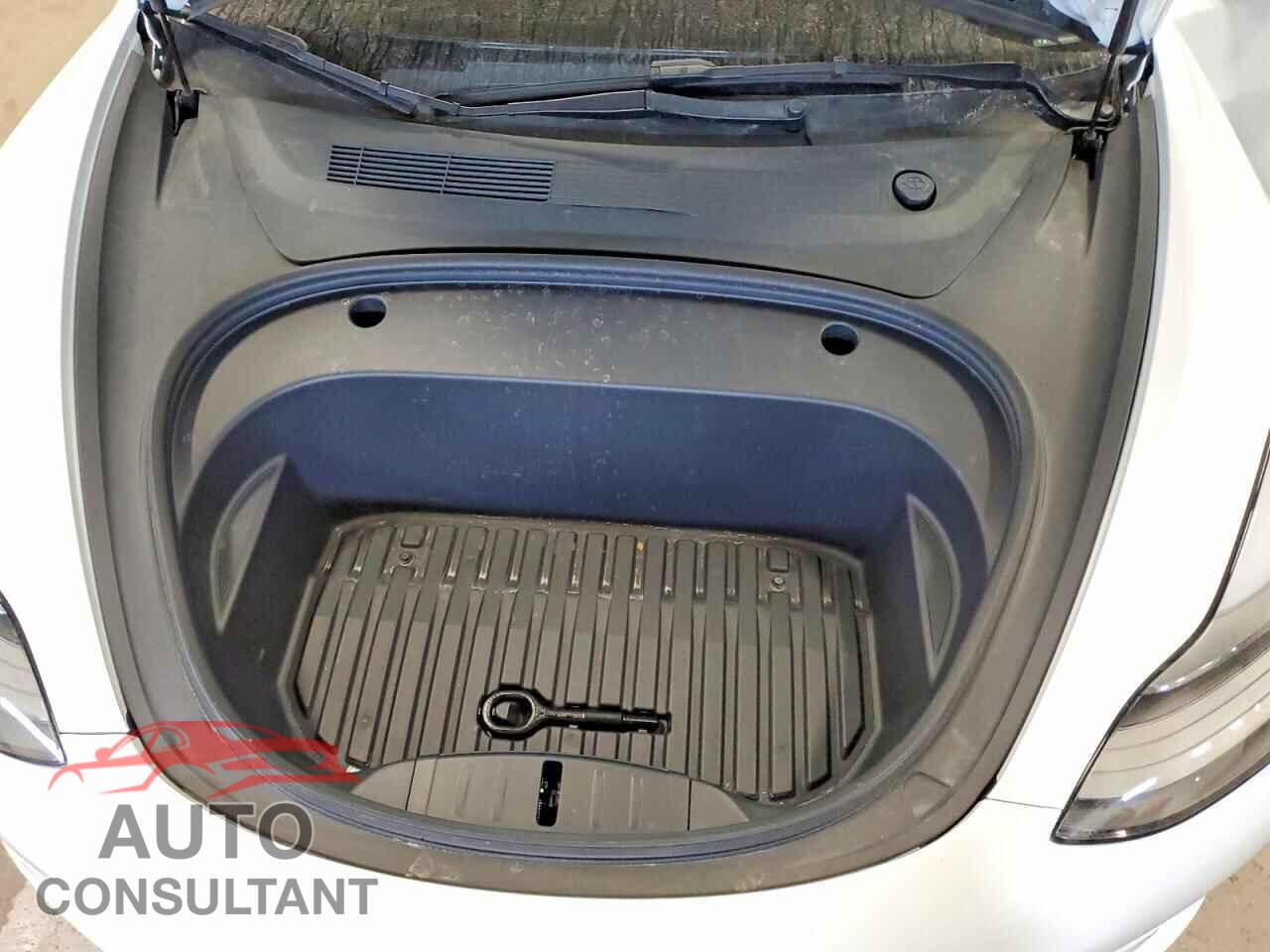 TESLA MODEL 3 2022 - 5YJ3E1EA8NF305776