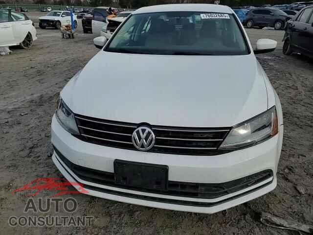 VOLKSWAGEN JETTA 2017 - 3VW2B7AJ1HM290936