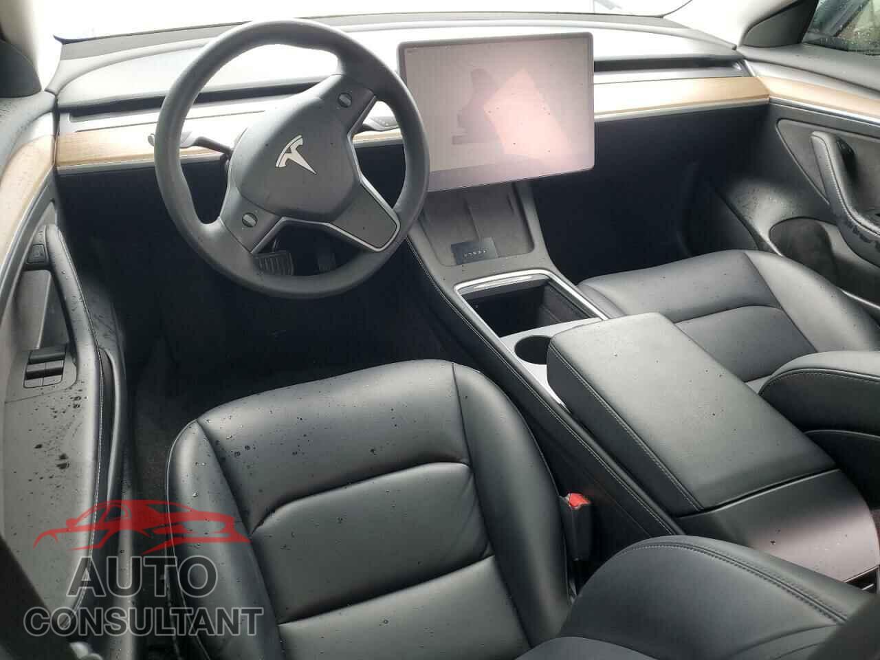 TESLA MODEL 3 2022 - 5YJ3E1EA3NF375539