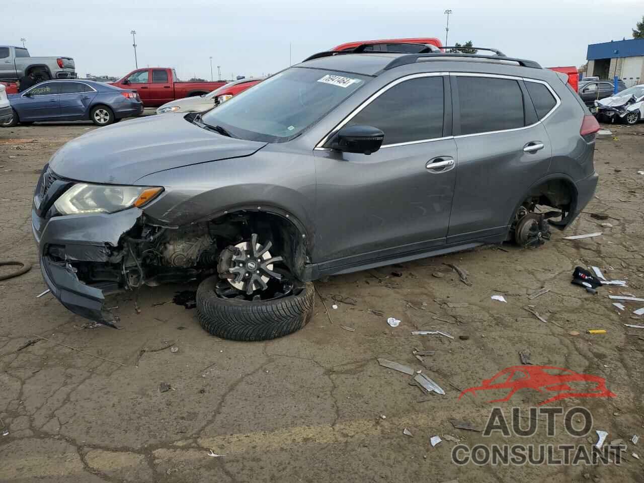 NISSAN ROGUE 2018 - 5N1AT2MV1JC725101