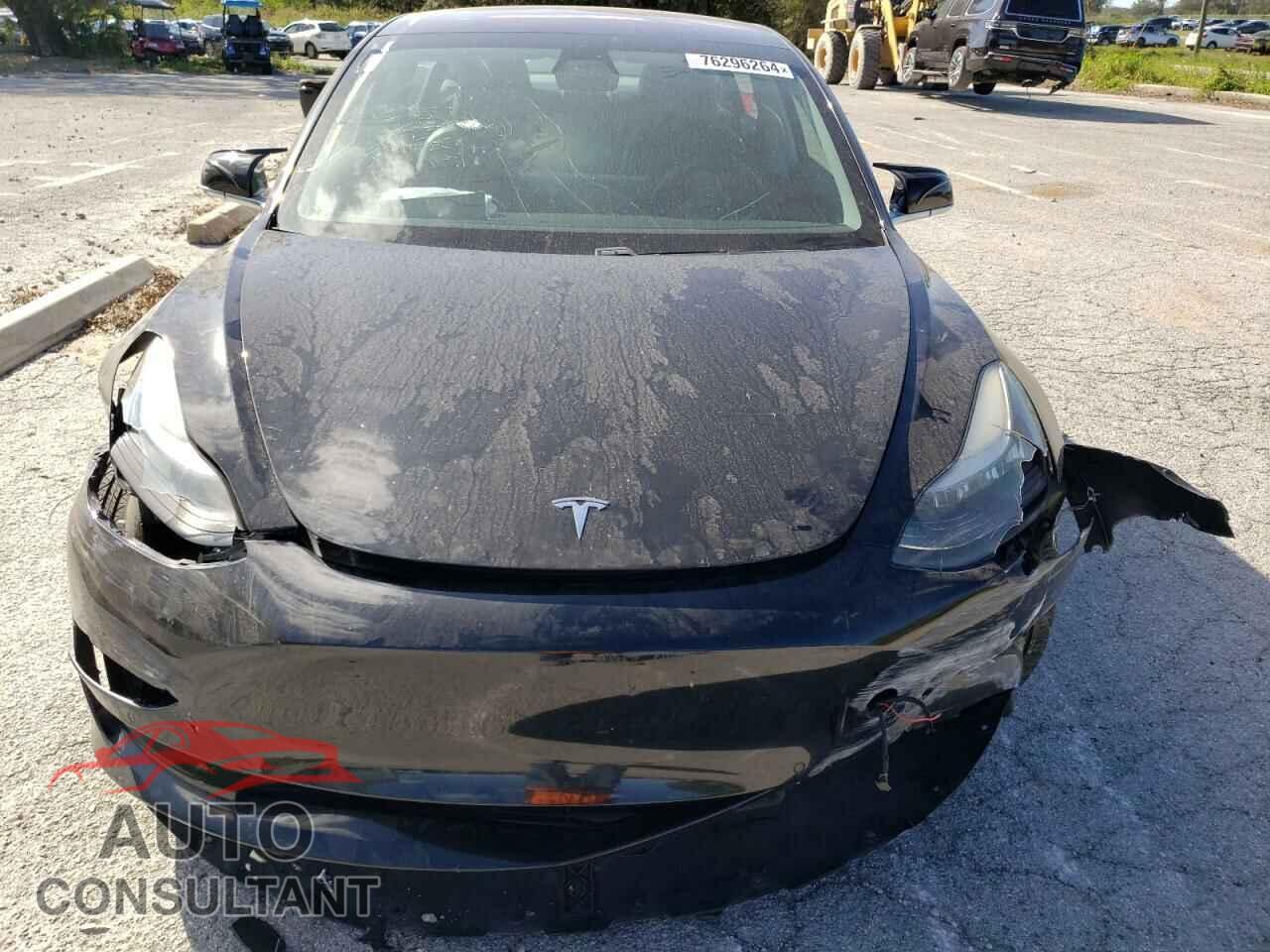 TESLA MODEL 3 2018 - 5YJ3E1EA5JF169892