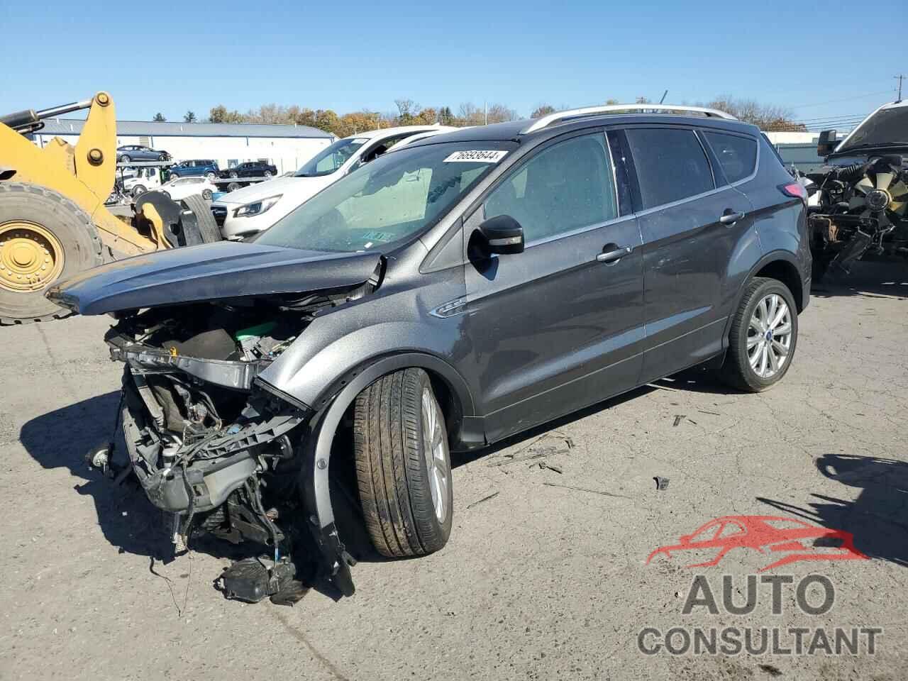 FORD ESCAPE 2018 - 1FMCU0J99JUB09304