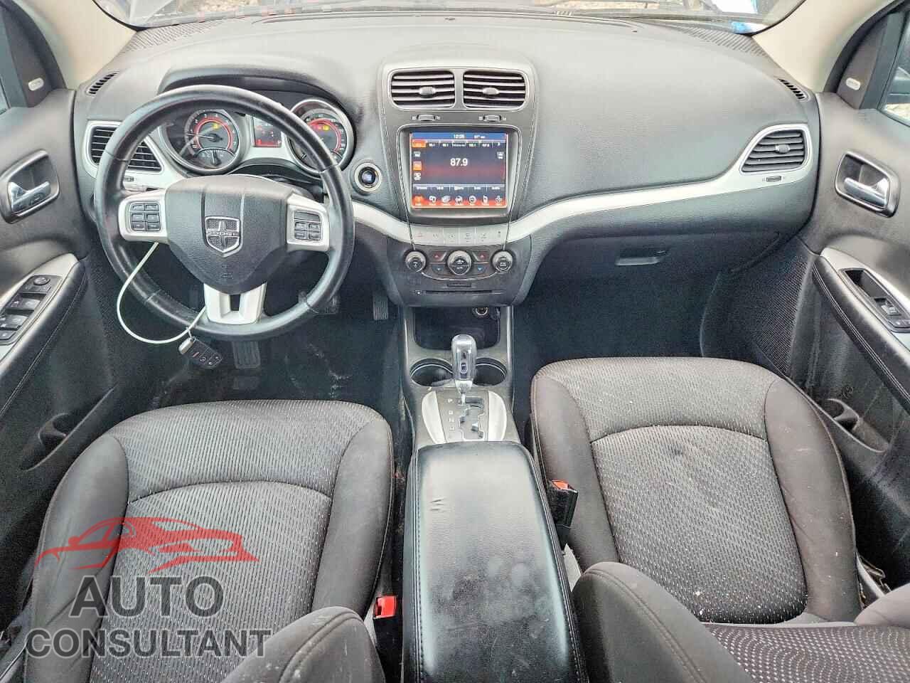 DODGE JOURNEY 2015 - 3C4PDCCG0FT536830