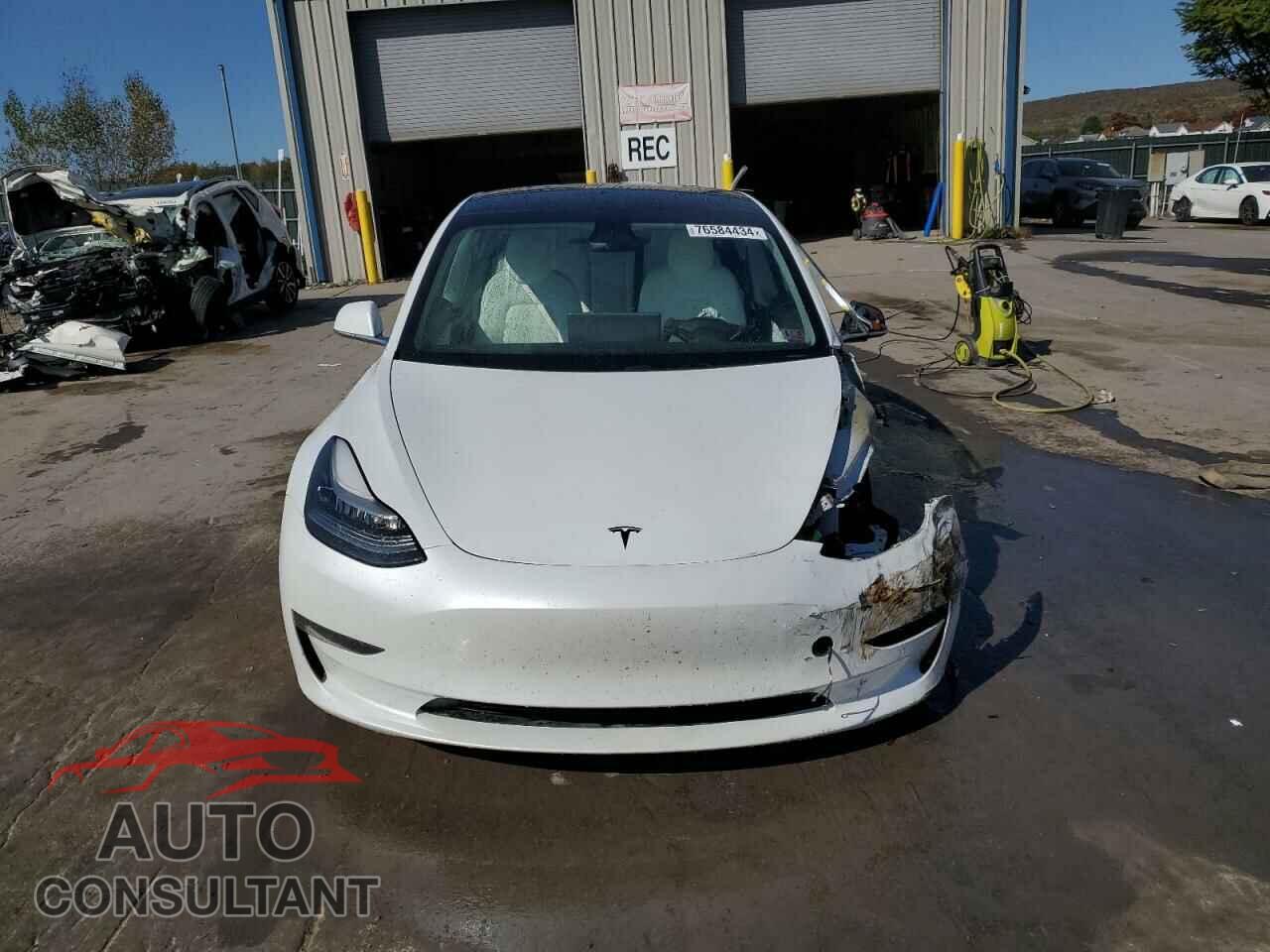 TESLA MODEL 3 2020 - 5YJ3E1EB2LF742307