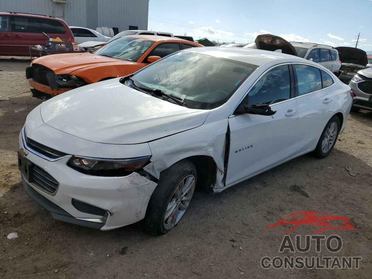 CHEVROLET MALIBU 2018 - 1G1ZD5ST8JF116375