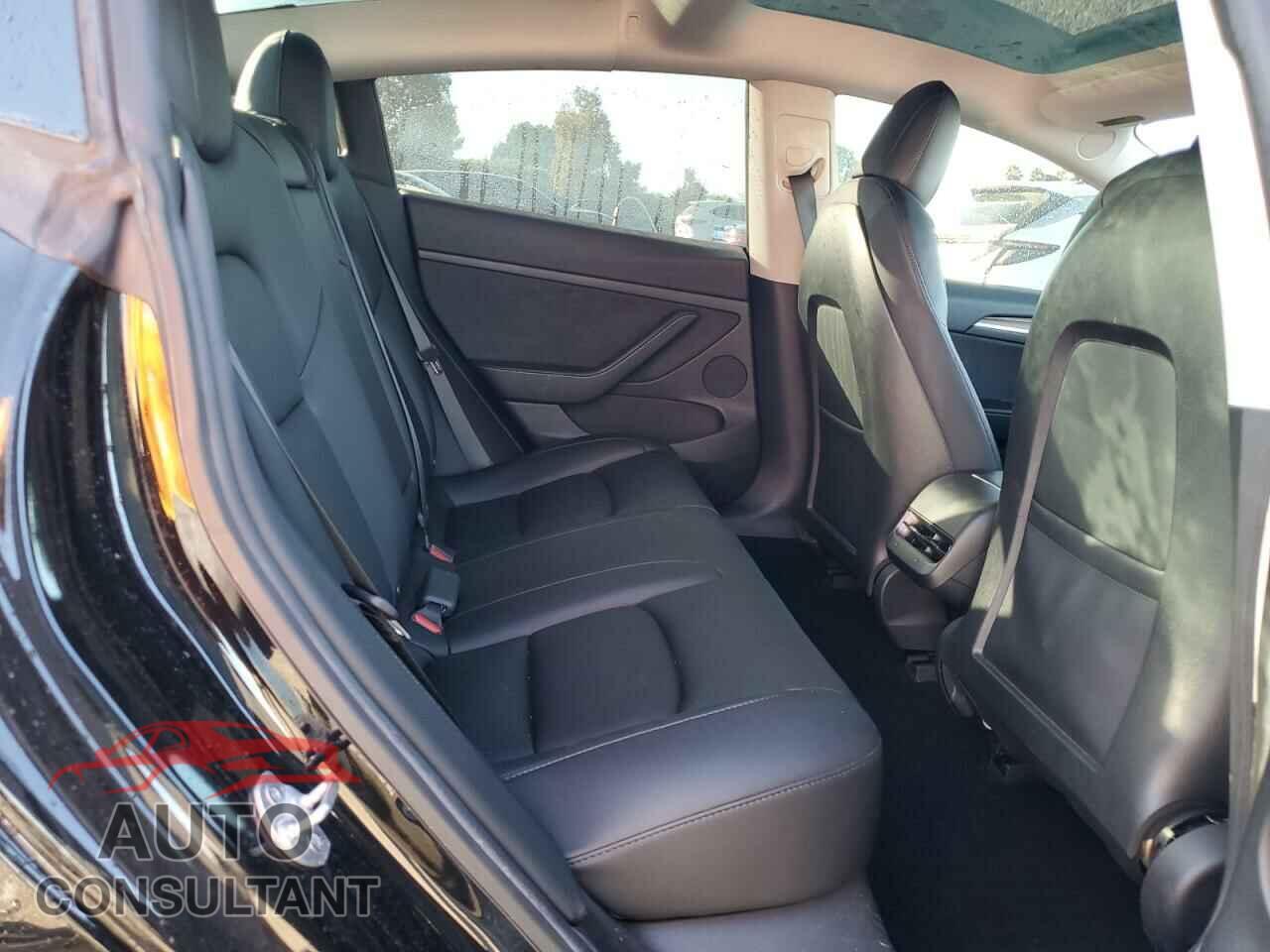 TESLA MODEL 3 2021 - 5YJ3E1EA6MF066484