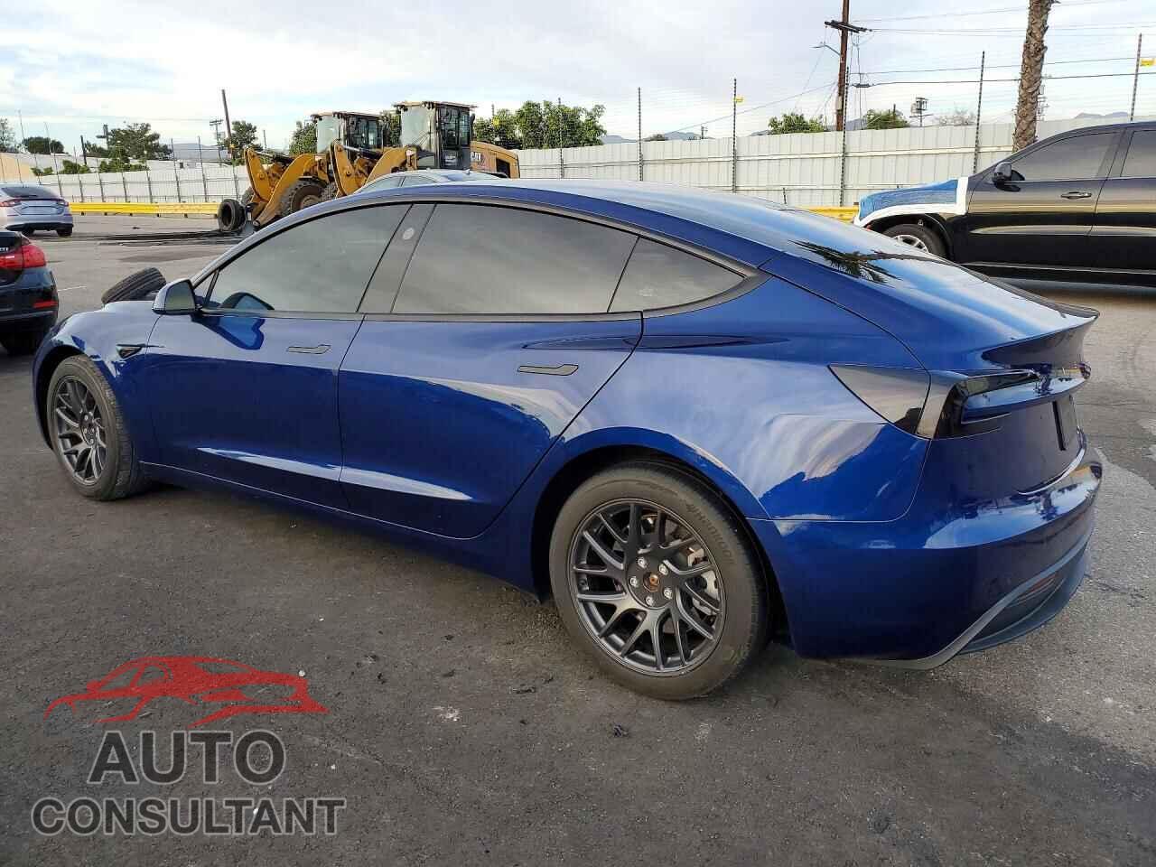 TESLA MODEL 3 2024 - 5YJ3E1EA7RF828017