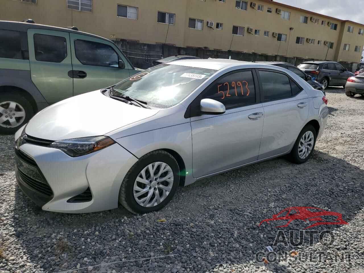 TOYOTA COROLLA 2018 - 5YFBURHE6JP768011