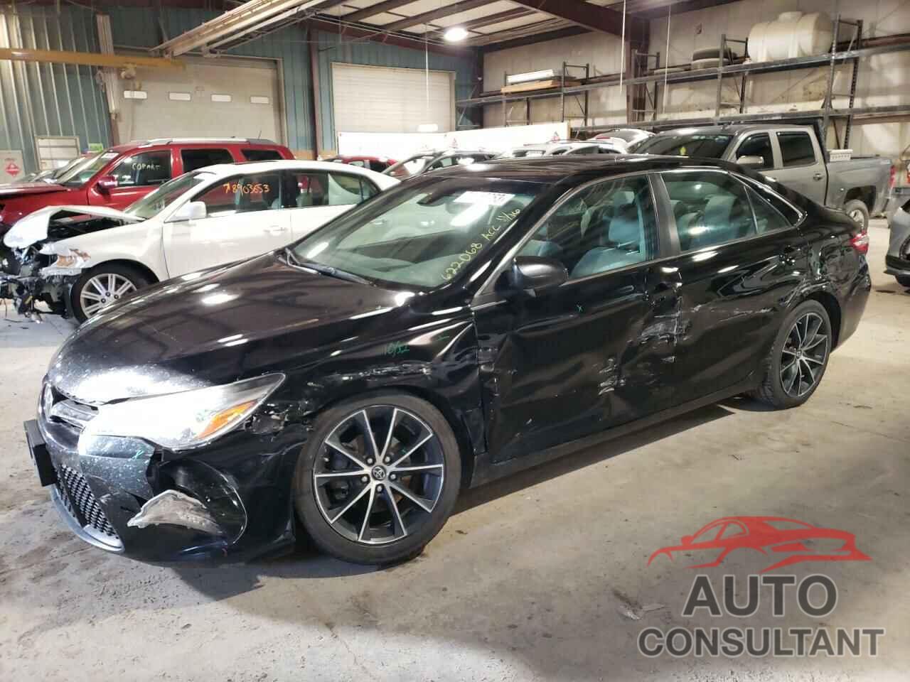 TOYOTA CAMRY 2017 - 4T1BF1FK0HU622068