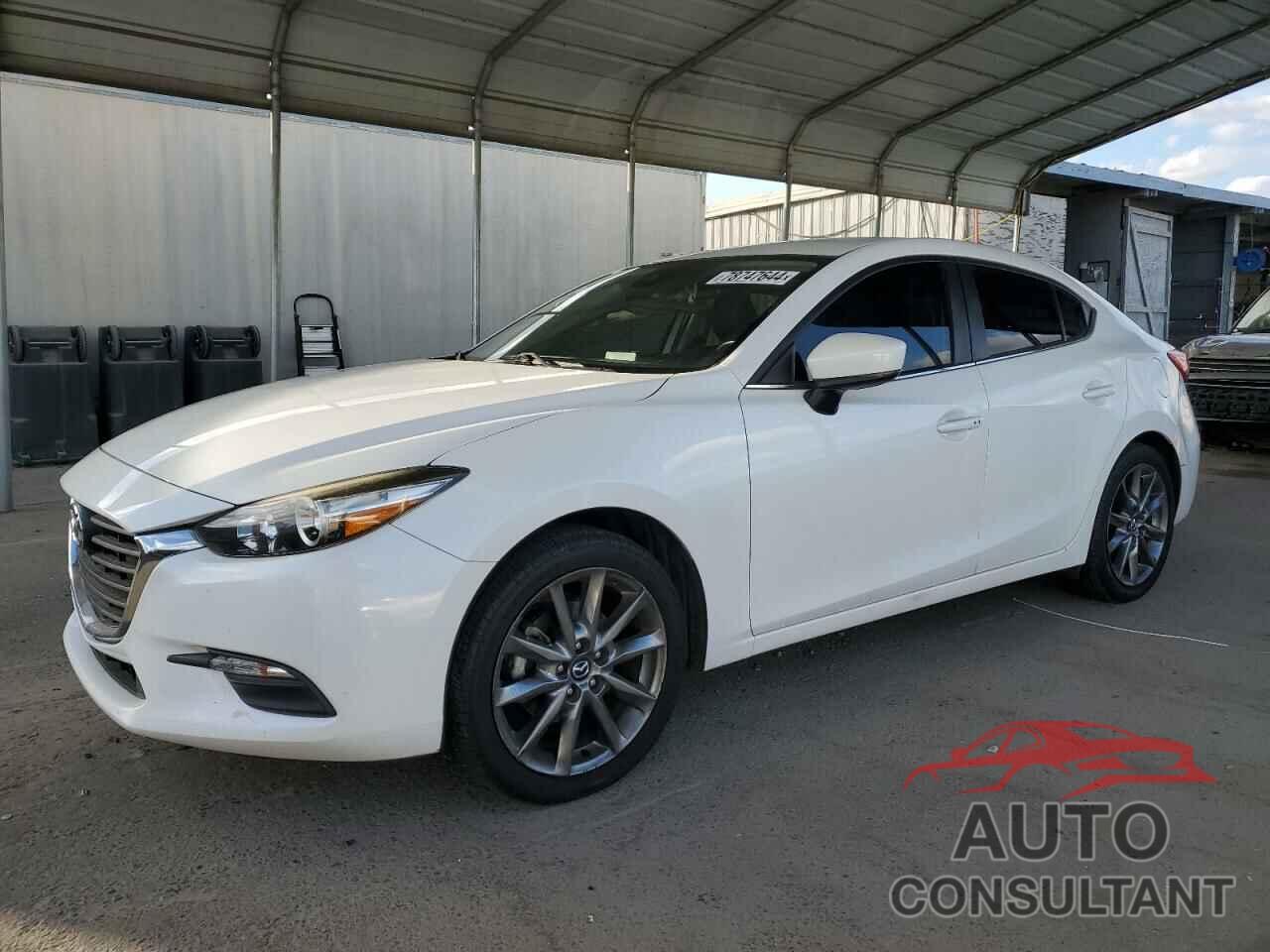 MAZDA 3 2018 - 3MZBN1V30JM203212