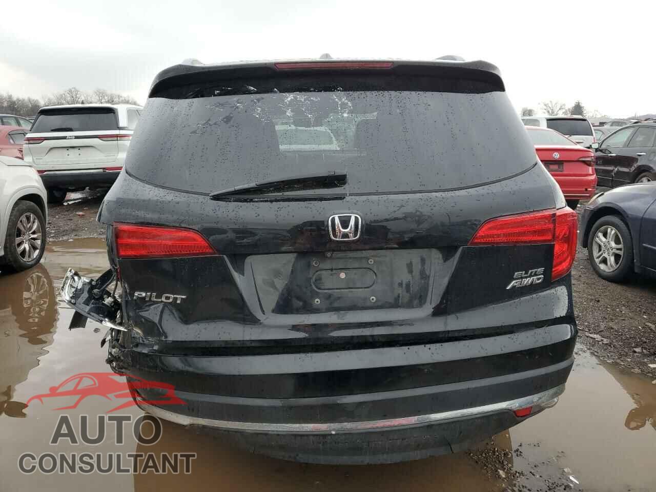 HONDA PILOT 2017 - 5FNYF6H07HB105348