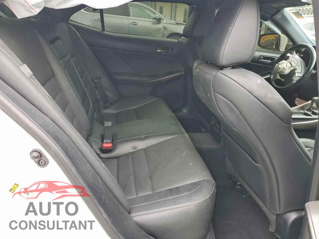LEXUS IS 2014 - JTHBF1D27E5006718