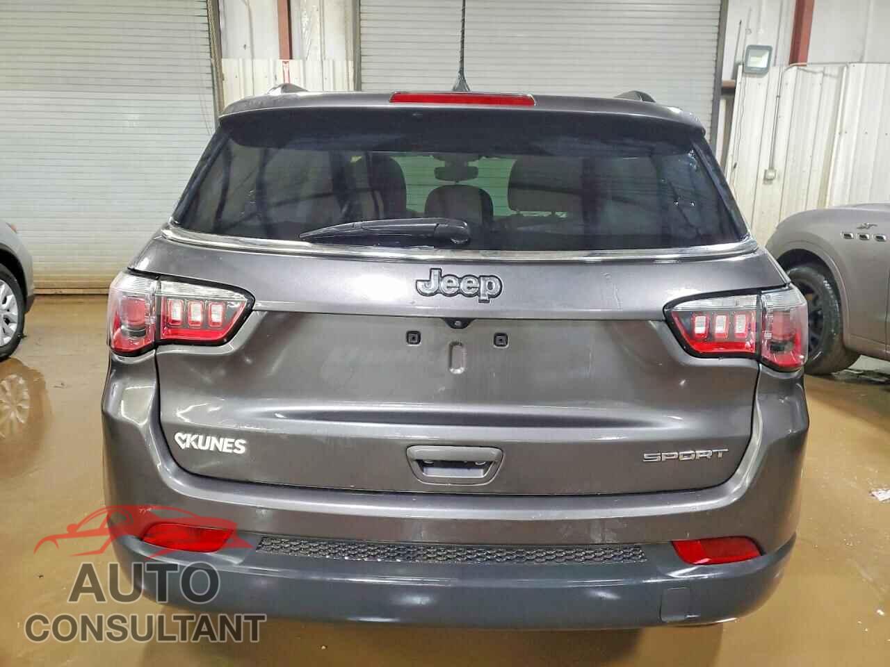 JEEP COMPASS 2021 - 3C4NJCAB8MT550060